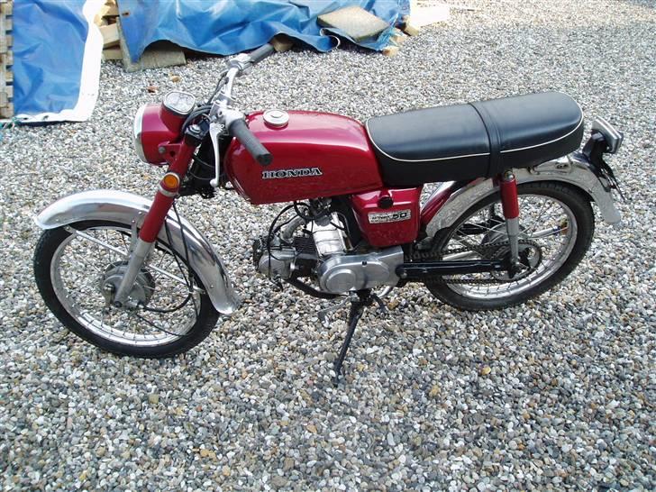 Honda CD50 billede 1