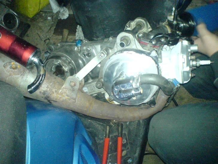 Yamaha jog BYTTET billede 3