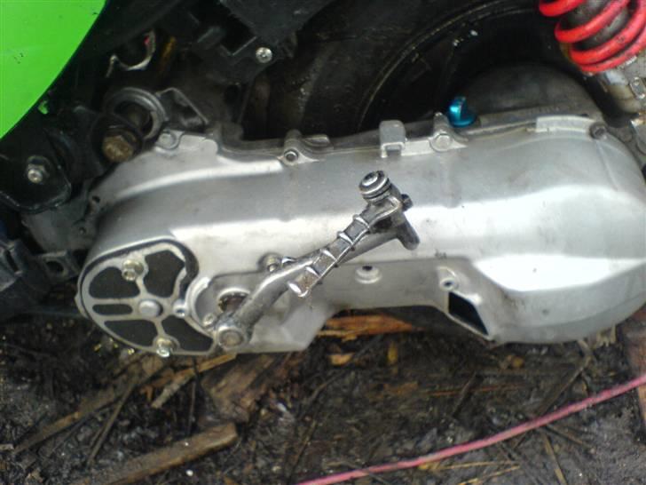 Yamaha jog BYTTET billede 5