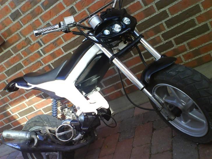 Suzuki Street magic ( SOLGT ) - Nu   16/4/08 billede 6