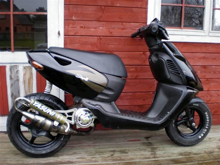 Aprilia Sonic/Aerox DD SOLGT billede 3