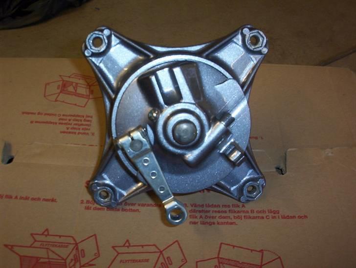 Honda Dax ST50 - Forhjulsnav komplet - nymalet med autolak. billede 11