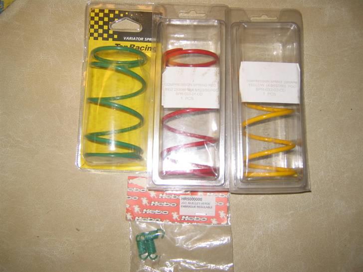 PGO Comet [Solgt] - hebo trimfjedrer + 3 forskelige trykfjedrer billede 16