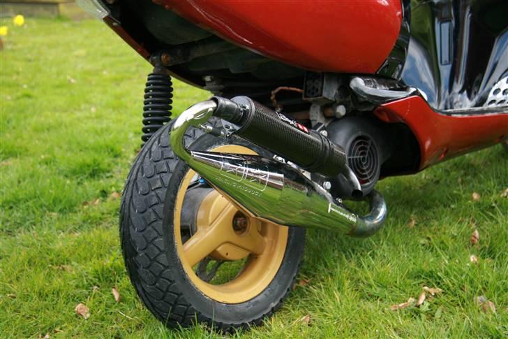 Aprilia Sonic AC SOLGT - her kan man se den rigtige farve :)  billede 5