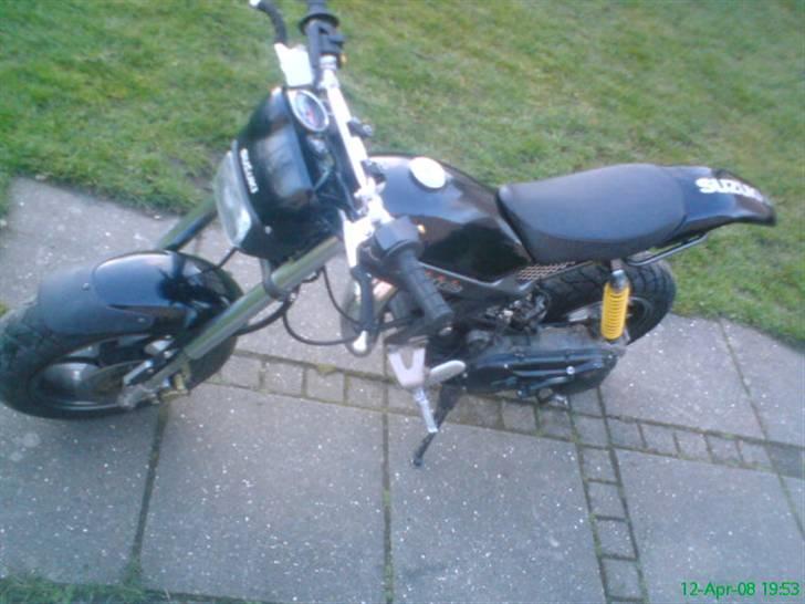 Suzuki street magic SOLGT billede 4