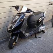 Aprilia Sonic *Solgt*