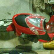 Aprilia Sonic Solgt :'-(