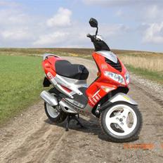 Peugeot Speedfight Victory