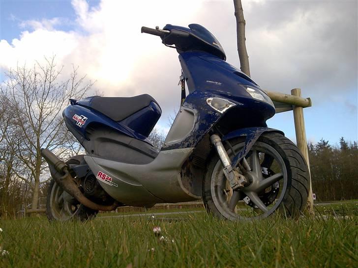 Aprilia SR50 (SOLGT) billede 4