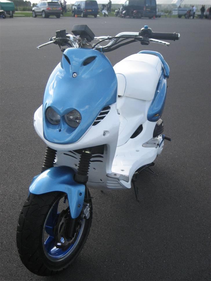 PGO Pmx Naked S6 Monster billede 1