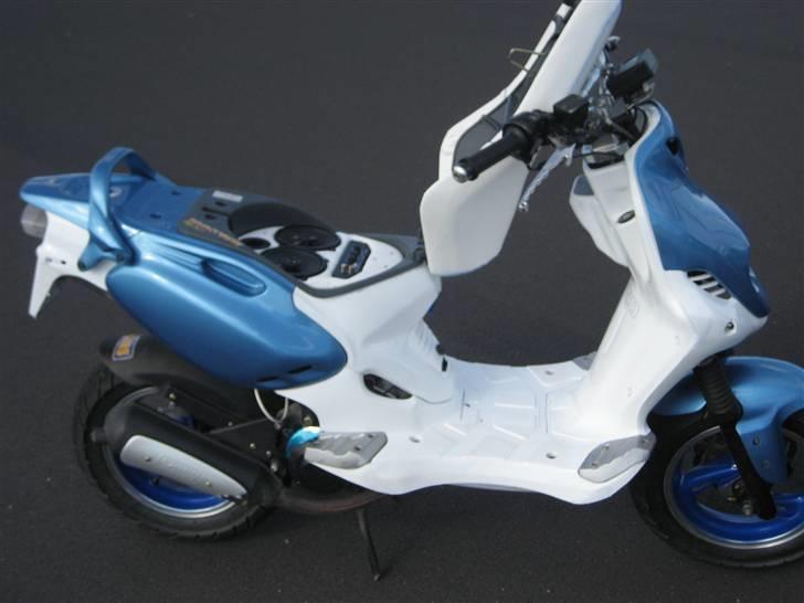 PGO Pmx Naked S6 Monster billede 3