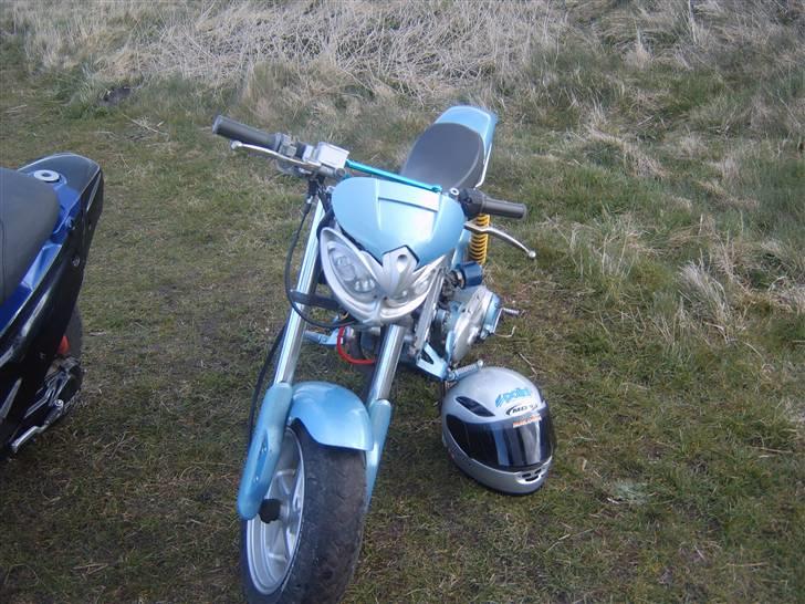 Suzuki Street Magic ' solgt ' billede 1