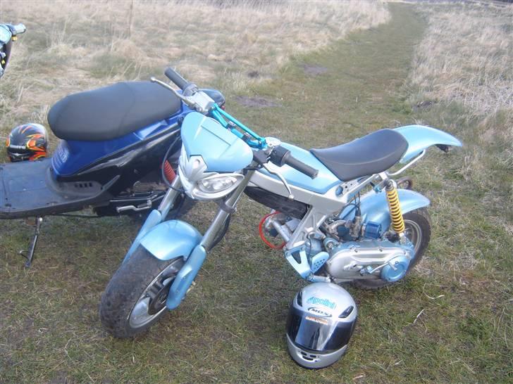 Suzuki Street Magic ' solgt ' billede 2