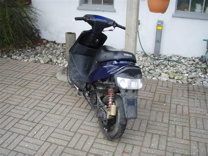Yamaha jog as solgt billede 5