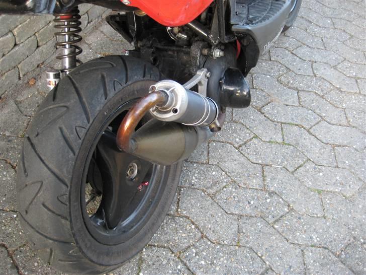 Yamaha bws ng "MHR" SOLGT :( <33 - den ser lidt lyserød ud på billederne men den er ferarri rød :p billede 8