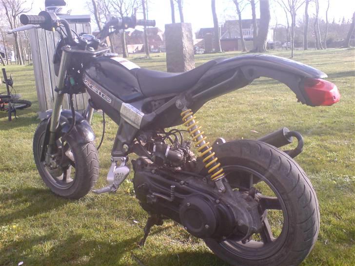 Suzuki Street Magic BYTTET !! billede 3