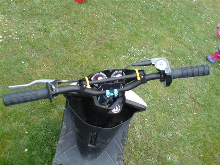 Yamaha Jog ( SOLGT ) ! billede 7