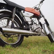 Yamaha 4 gear. 2 min svogers.