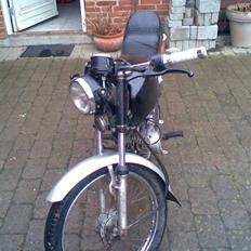 Suzuki DM 50