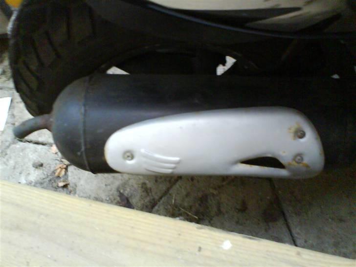 Gilera stalker kørt ned  - min udstødning billede 2