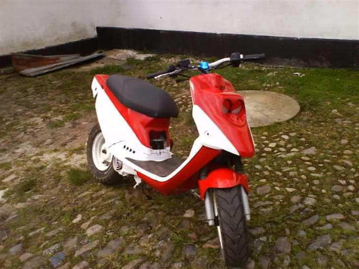 PGO Hot 50 Projekt solgt billede 3