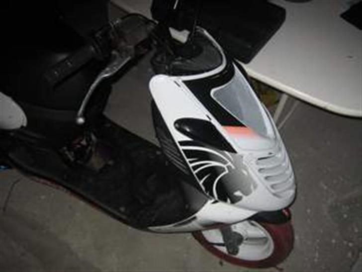 Aprilia sonic SOLGT! billede 4