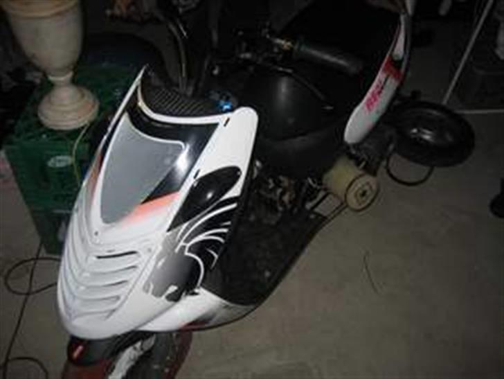 Aprilia sonic SOLGT! billede 8