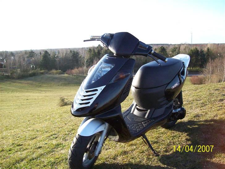 Aprilia Sonic gp Solgt! billede 2