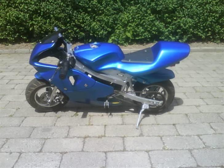 MiniBike POCKETBIKE SOLGT fo 600kr billede 1