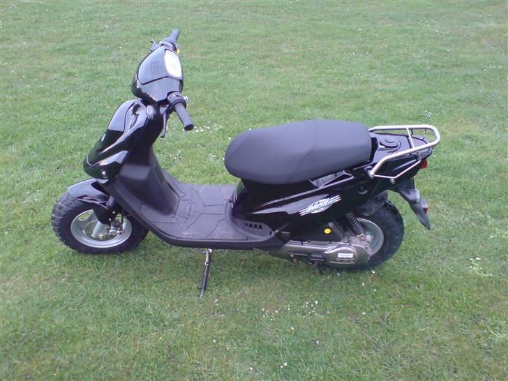 PGO Hot 50 "Kørt ned" billede 2