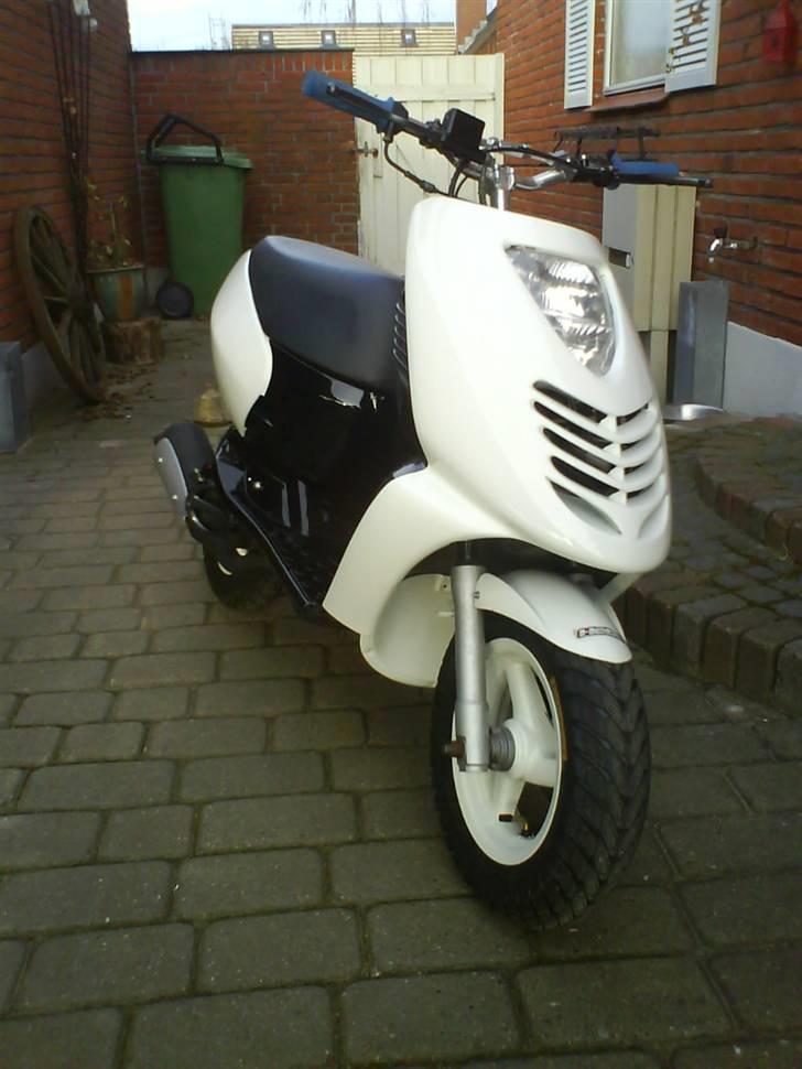 Aprilia R.I.P billede 2