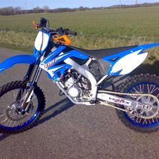 TM 125/85