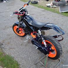 Suzuki Street magic lc