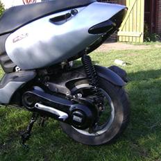 Aprilia sonic projekt