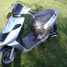 Aprilia sonic projekt