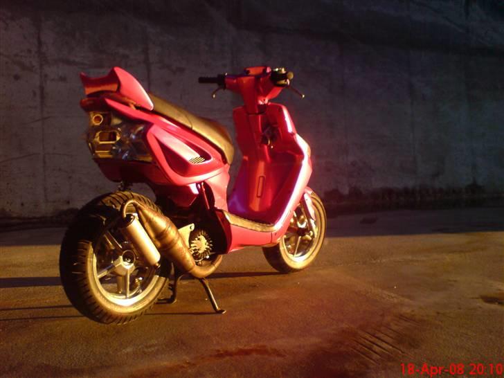 Yamaha Bws Spy // BYTTET // - ved godt blæsehuset mangler, skal lige have modificeret det først ;), og nej den har ikke kørt mere end 1 min uden. billede 1