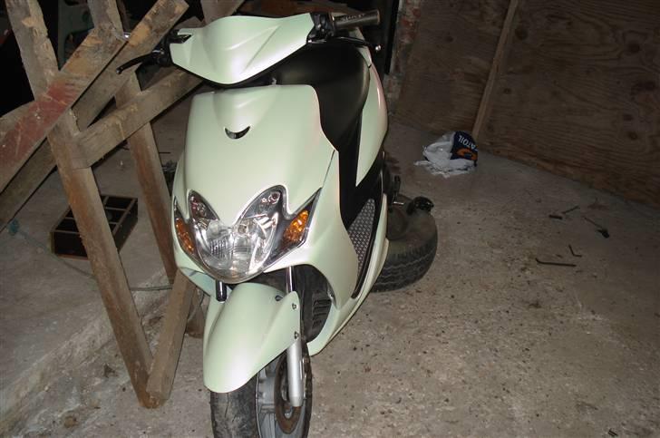 Yamaha jog r  solgt billede 1