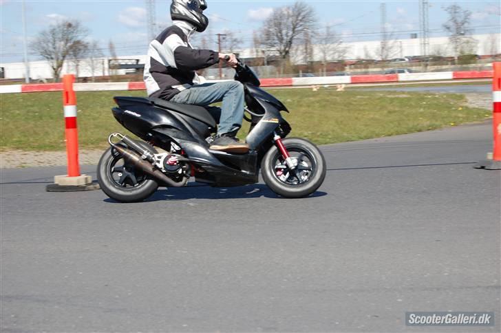 Yamaha jog rr  byttet - fumle på joggen billede 16