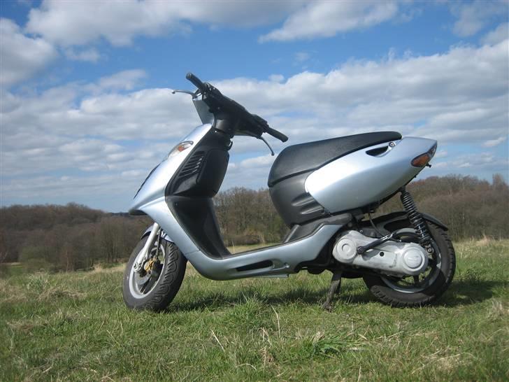 Aprilia sonic SOLGT!! billede 6