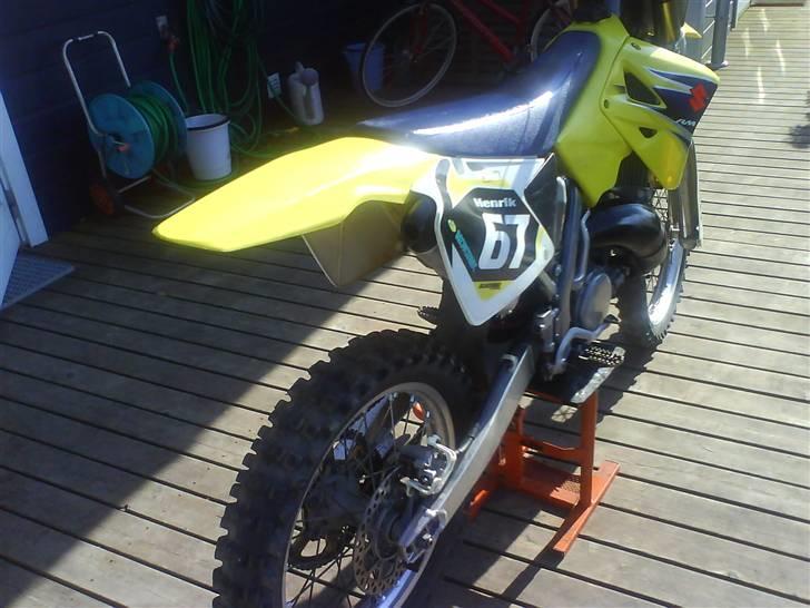 Suzuki RM 125cc "SOLGT" billede 10