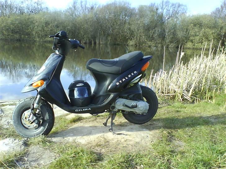 Gilera stalker Tager af politiet billede 1