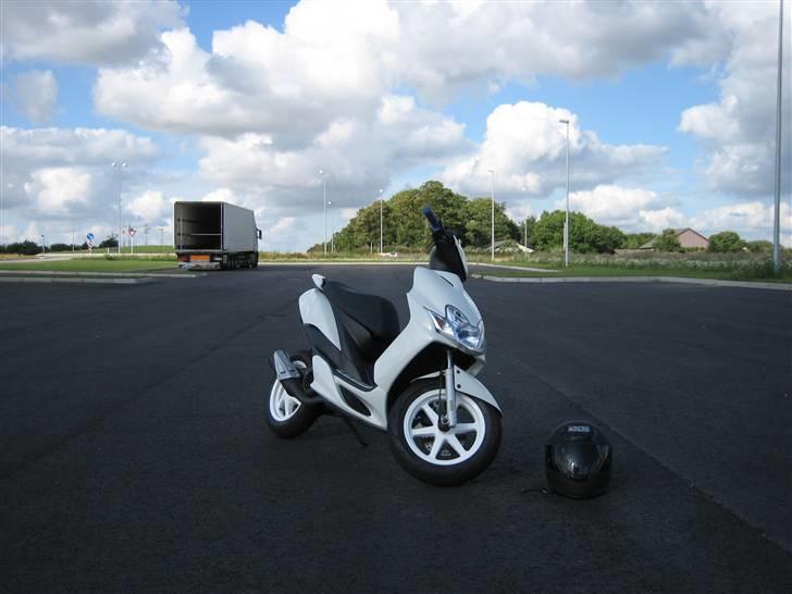 Yamaha Jog R ~ Solgt ~ billede 1