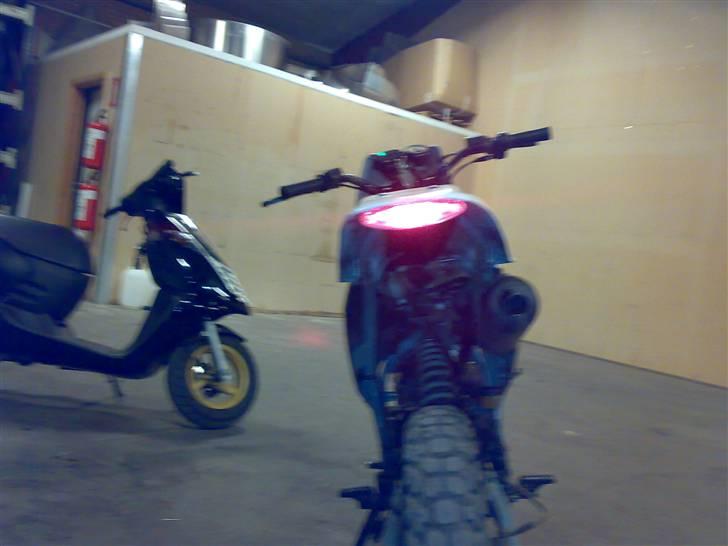 Suzuki RMX  BYTTET - LED baglygte (Tossi) billede 10
