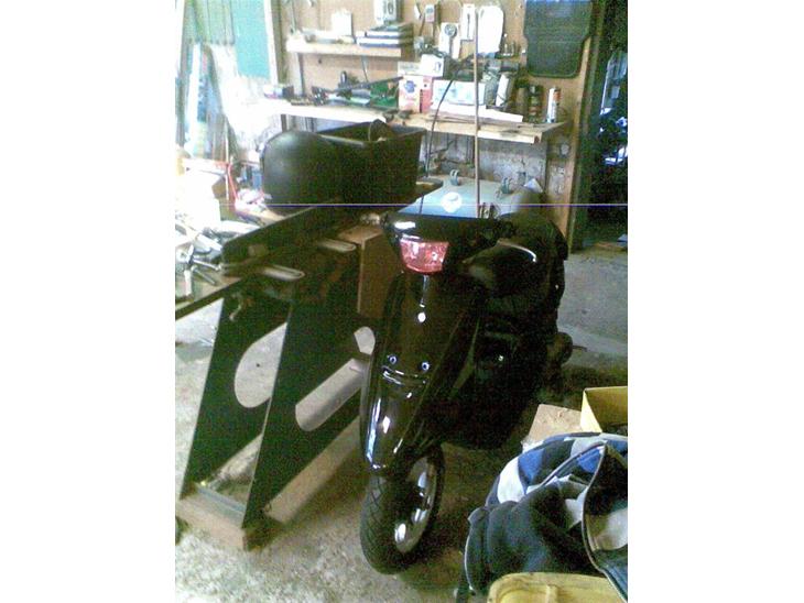 {{currentPhoto.altText}} billede {{currentPhoto.number}}