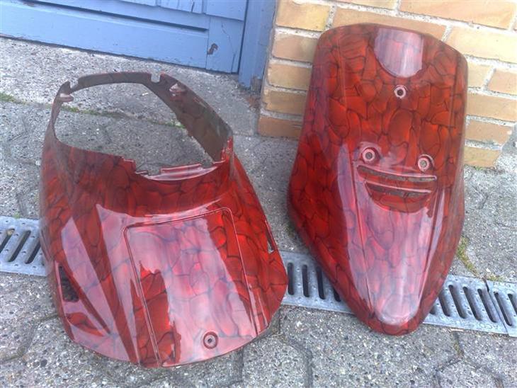 {{currentPhoto.altText}} billede {{currentPhoto.number}}