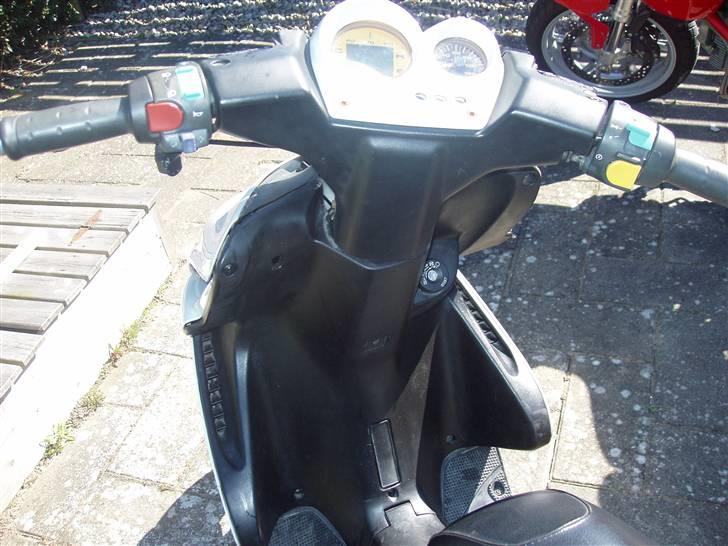 Yamaha Aerox LC DD billede 7