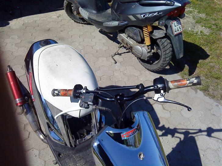 Yamaha jog billede 8