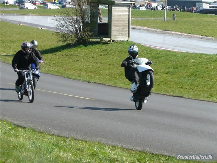 Yamaha Jog FS (Solgt) - Juli 2010 billede 3