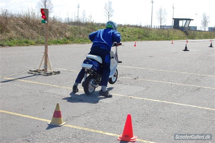 Yamaha jog lc TILSALG 9000 billede 19