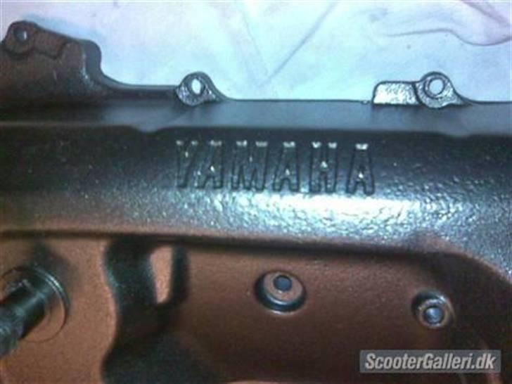 Yamaha JOG Custom Edition  - Yamaha Kickstarter-skjold, resten af motoren "SONIC",, billede 13